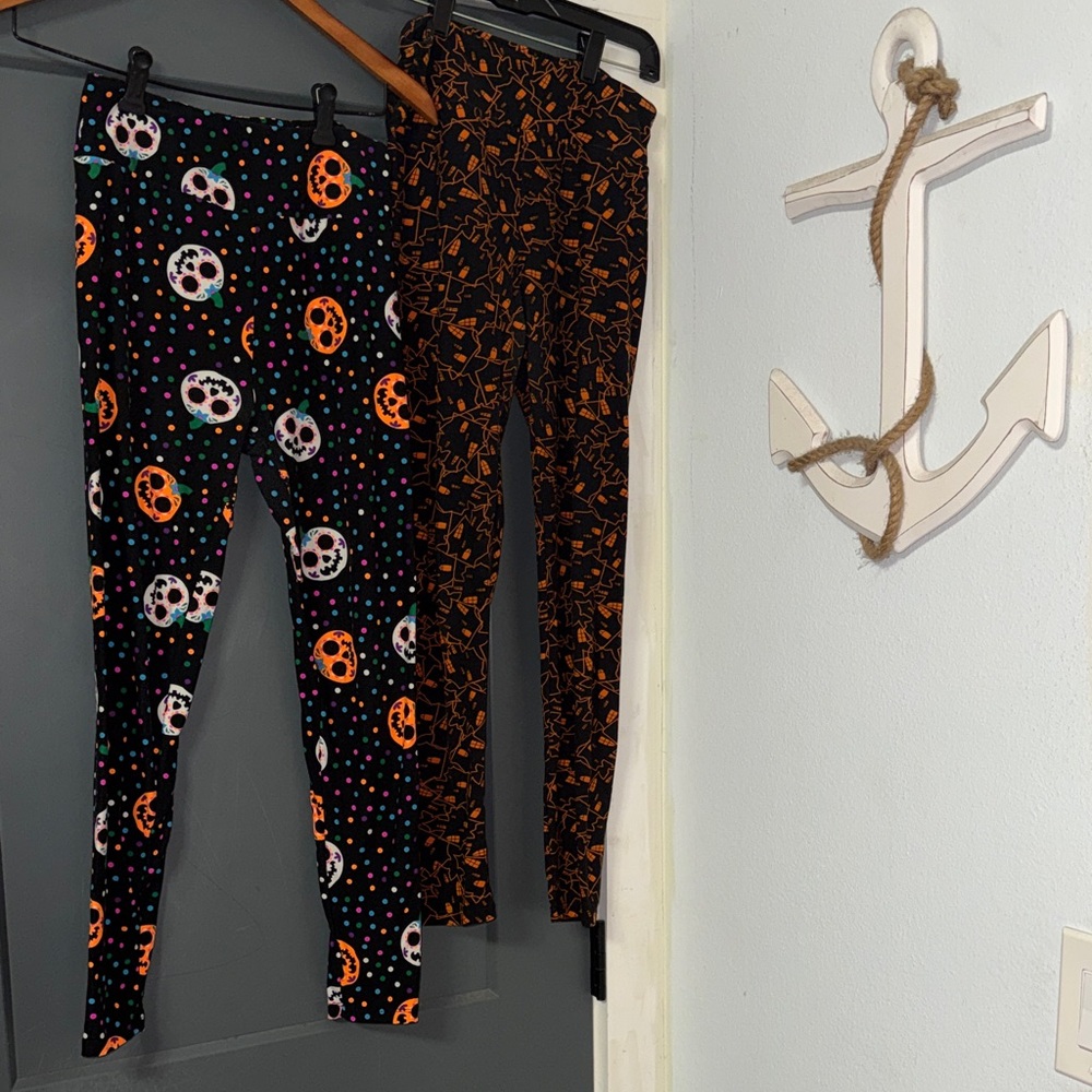 LuLaRoe Halloween Sugar Skull and Haunted House Leggings Set